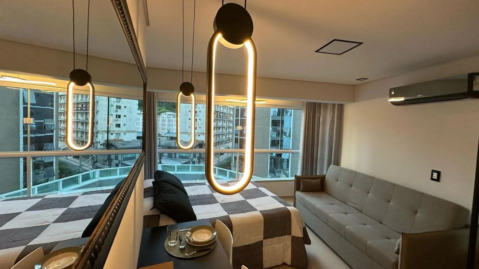 Piscina Frente Mar - Loft Dubai - Roda Gigante - Paradisiaco - Mar Balneário Camboriú 0*,